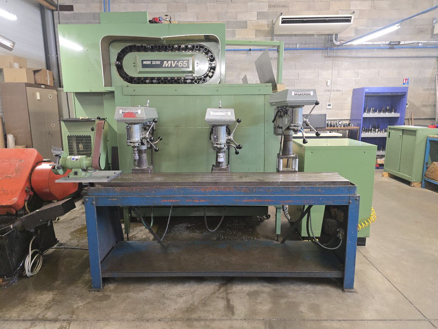 Centre d'usinage vertical Mori Seiki MV-65